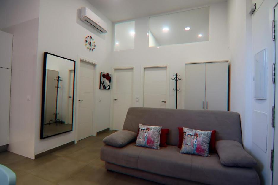 Luminoso Apartamento En El Corazon De Triana Lägenhet Sevilla Exteriör bild