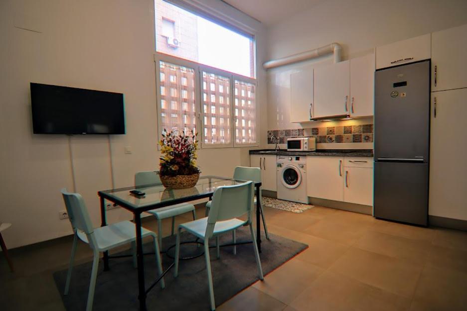 Luminoso Apartamento En El Corazon De Triana Lägenhet Sevilla Exteriör bild