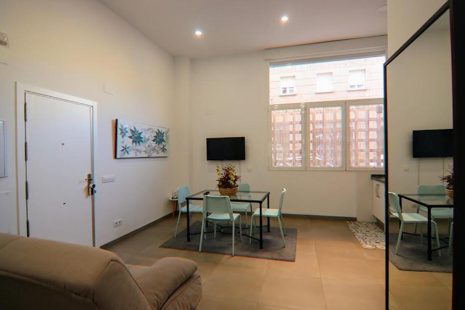 Luminoso Apartamento En El Corazon De Triana Lägenhet Sevilla Exteriör bild